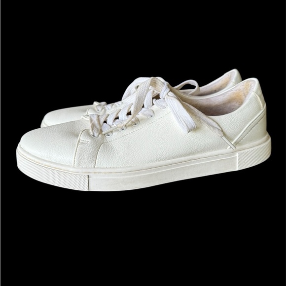 JOIE the “Harvard” Lady sneaker size 9 very good condition white - Picture 1 of 11